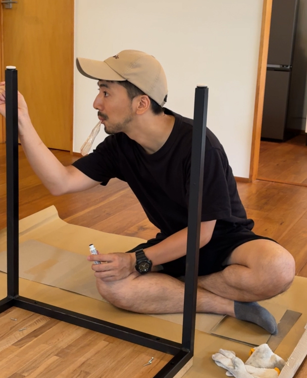 Painting Desk🧑🎨