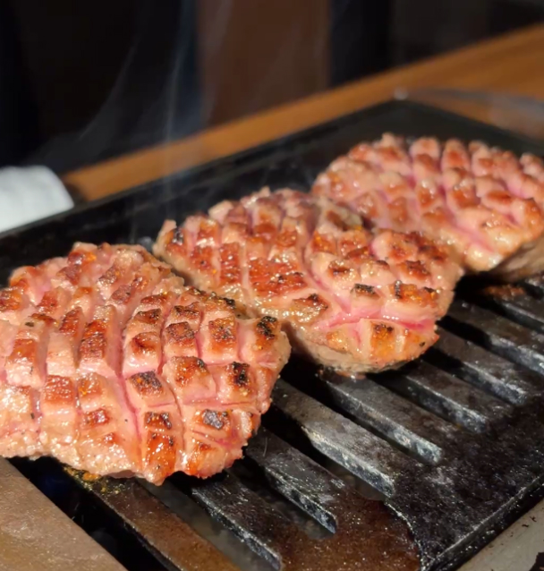 1st anniversary!!🍖